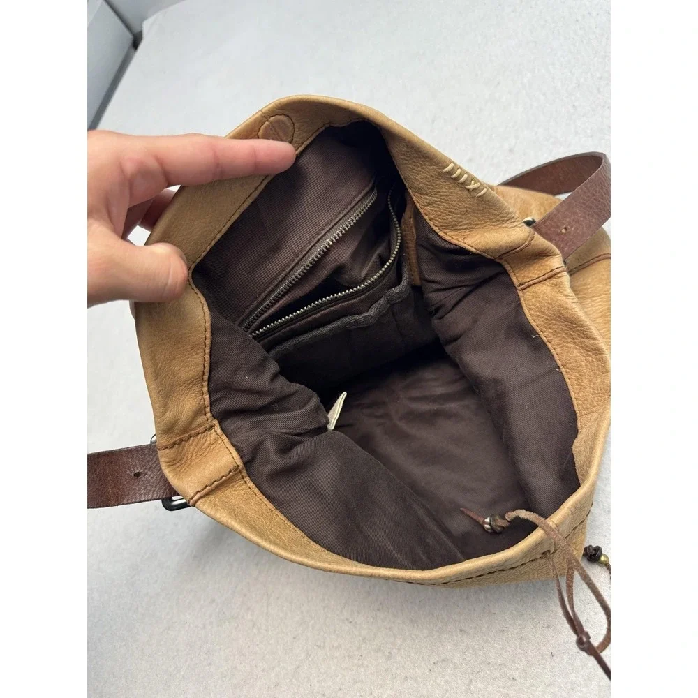Lucky Brand Hobo Bag Womens Medium Tan Leather Whipstitch Shoulder Boho Purse‎